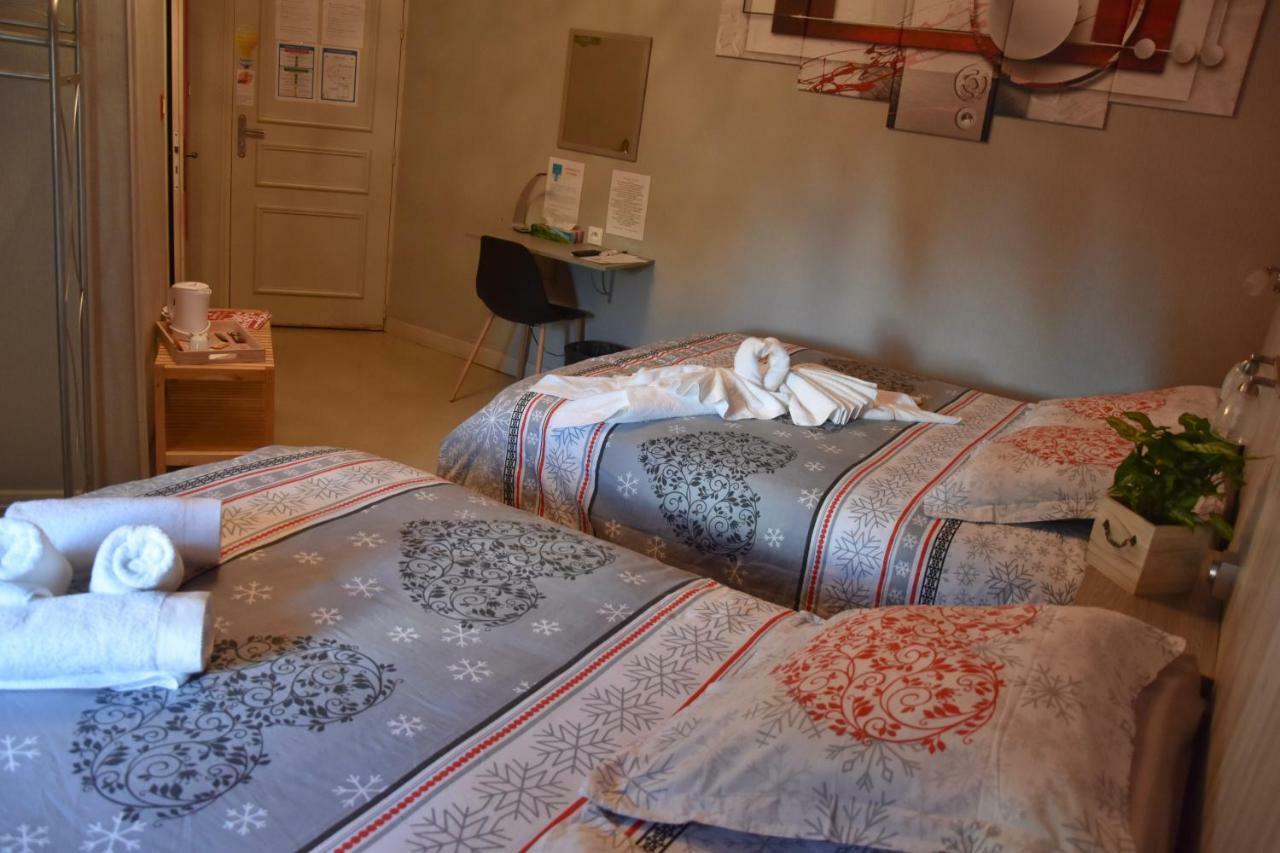 Hotel Des Remparts Villeneuve-sur-Lot Ngoại thất bức ảnh
