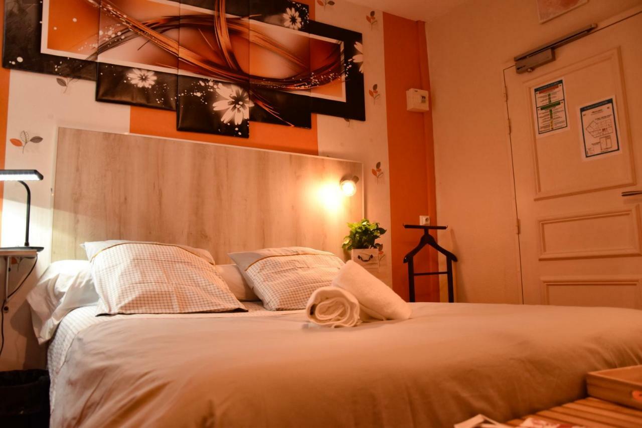 Hotel Des Remparts Villeneuve-sur-Lot Ngoại thất bức ảnh